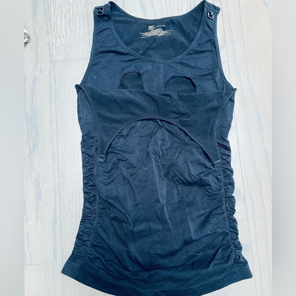 Maternity/Nursing tank top - Picture 4 of 6